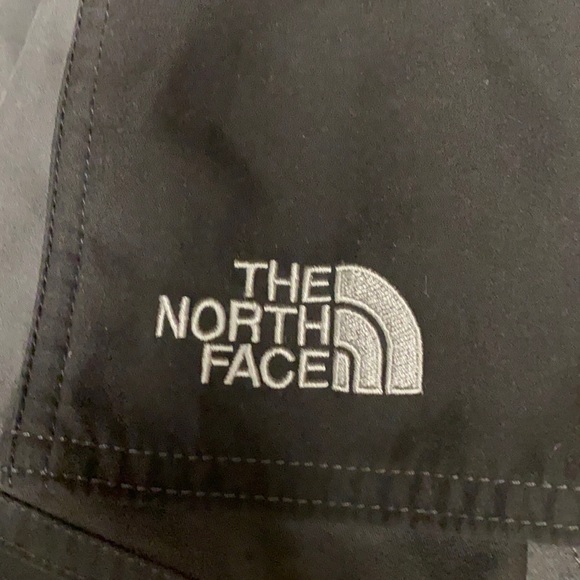 The North Face Other - Men’s north face board shorts size 36